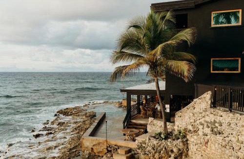 Cane Bay Hotel | The Waves at Cane Bay