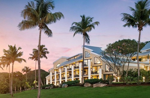 Estate Chocolate Hole and Great Cruz Bay Resort | The Westin St. John Resort Villas