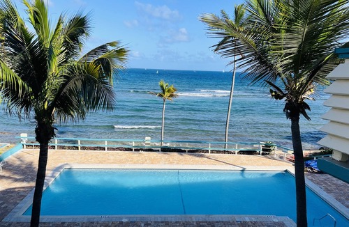 Bolongo Bay Condo | Three Little Sandpipers – Oceanfront!