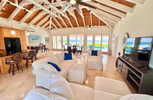 Judith's Fancy House | Toes in the Sand Beach House