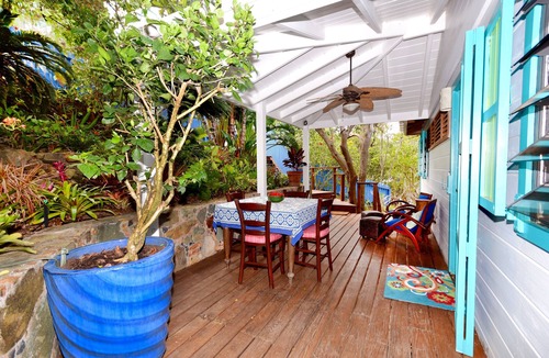 Estate Carolina Cottage | Tortuga Cottage: Great ocean views, spa, hammock.