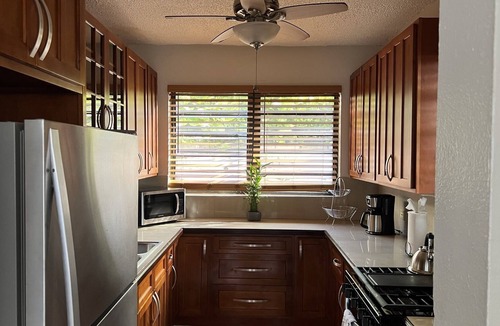Rosendal Apartment | Tranquil, clean & newly renovated 2 bedroom near Magens Bay beach