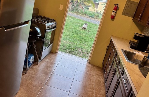 La Grande Princesse House | Tranquil cozy home away from home! 10 minute walking distance to the beach!