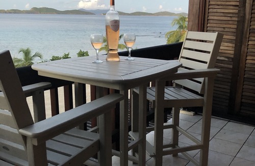 Red Hook Condo | Two bedroom beachfront condo at Sapphire Beach!