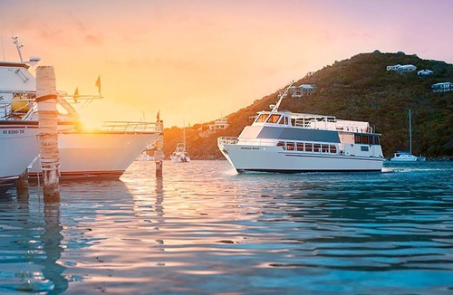 Hart Bay Resort | ULTRA Luxurious 3-Bedroom PRIVATE POOL, HOT TUB + BBQ Villa+BEACHFRONT Amenities