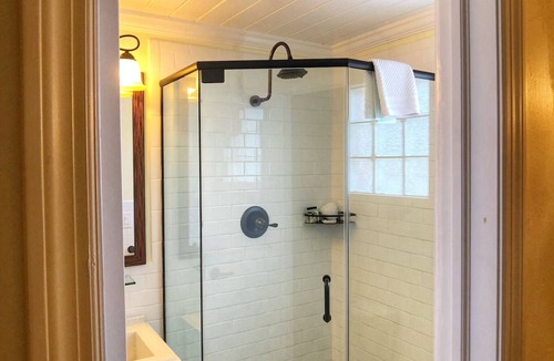 Christiansted Hotel | Urban Retreat Close to Boardwalk Cafes, Galleries, and Christiansted History