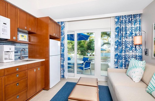 Estate Frenchman Bay Resort | Very Romantic Secluded Beach Getaway in St. Thomas Island