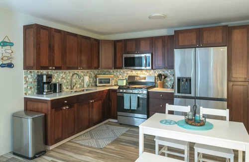 Fish Bay Villa | Villa de Paz, STJ 4 BR/2.5B, 2-8 guests Pool Private Renovated AC backup power
