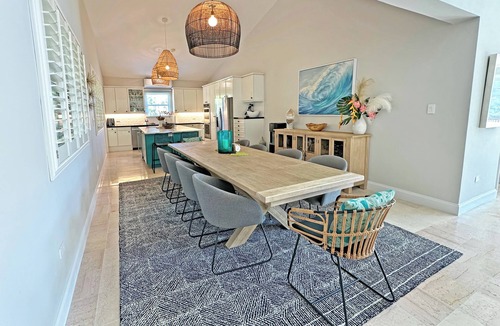 Estate Peterborg Villa | Villa Pallina | Magens Bay Views + Backup Power