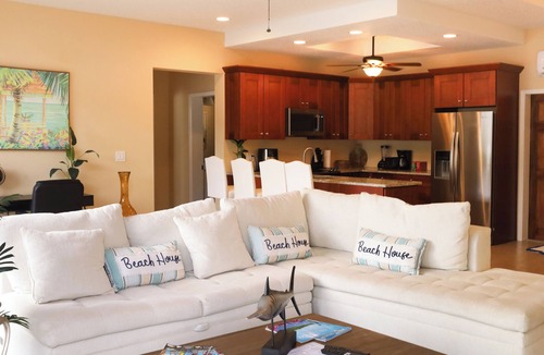 Estate Peterborg Villa | Villa Sailfish by Fantasia Villas