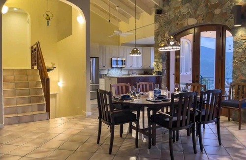 Point Rendezvous Villa | Windsong-Stunning Views, Pool, Generator!