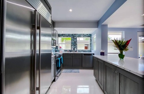 Frydendal Condo | WOW! Gorgeous & well-appointed 4BR- Walk to the beach & to Coral World!