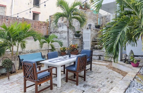 Estate East Street Apartment | Zen Treasure - A Matey's Retreat