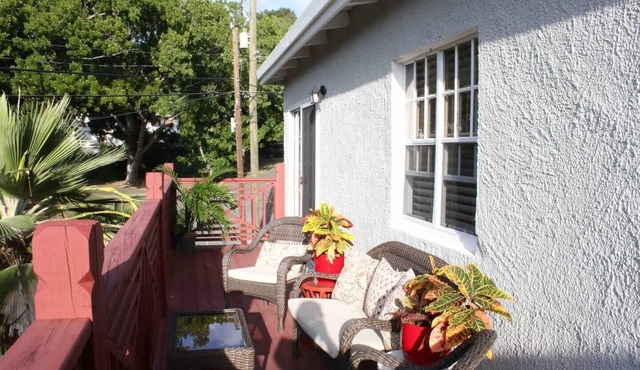 Cozy, Chic, Comfortable Home In Quiet Neighborhood in Christiansted
