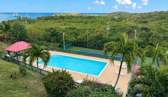Enjoy Sea Views and Caribbean Breezes! 2 Pools, Tennis Court & Generator. in St Croix