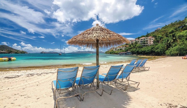 Island Paradise: 1BR Suite at Marg St Thomas