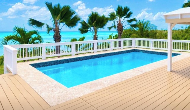Luxury 2 bedroom Waterfront Villa Private Pool, & Spacious Deck in Frederiksted