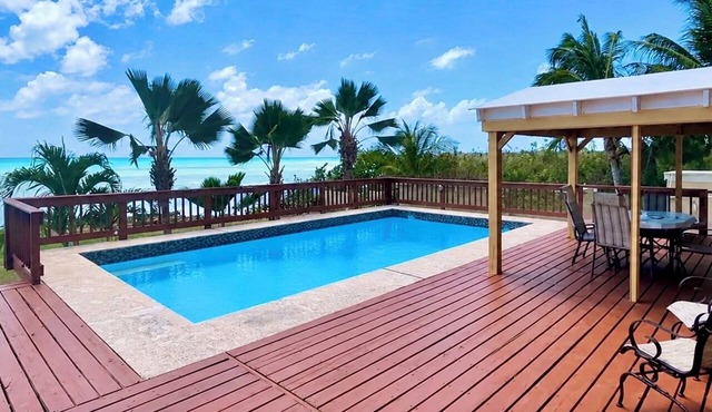 Luxury Waterfront 3 bedroom Villa in St. Croix Private Pool, & Spacious Deck in Frederiksted