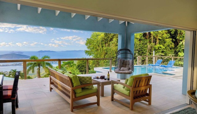 Mountaintop Panoramic Ocean Views, Private Heated Pool with Baja Deck, Generator in St Thomas