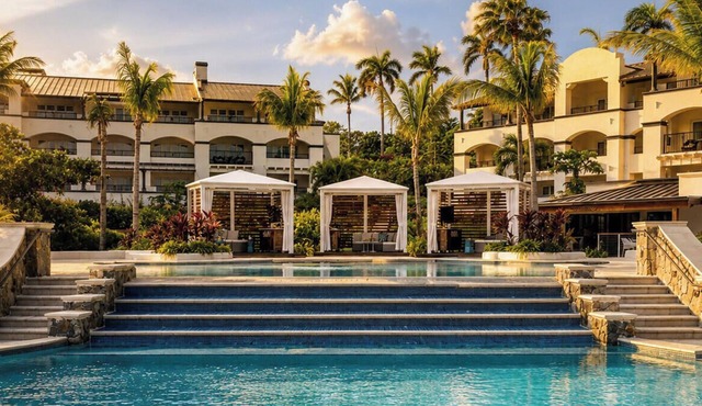 RITZ CARLTON 3BR RESIDENCE SUITE +Includes Access to RitzCarlton Hotel Amenities