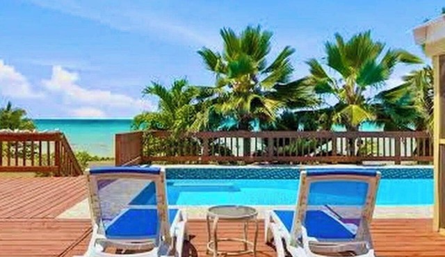 Waterfront Luxury in St. Croix Private Pool, Spacious Deck & 3 Ensuite Bedrooms
