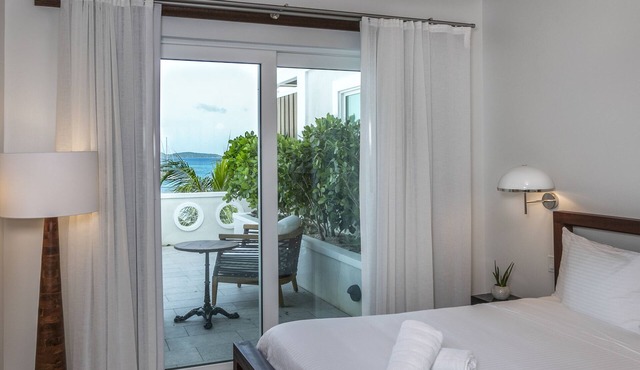 Wharfside Village Hotel