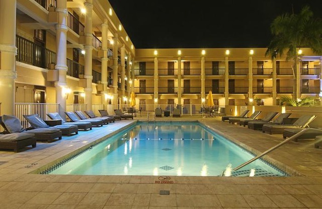 Windward Passage Hotel