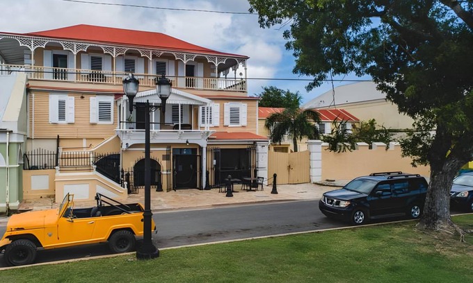 Frederiksted Southeast Hotel | 65 m² Hotel ∙ 2 bedrooms ∙ 8 guests