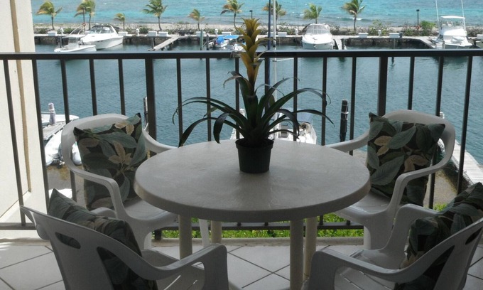 Red Hook Condo | AMAZING VIEWS OCEAN FRONT CONDO ST THOMAS !