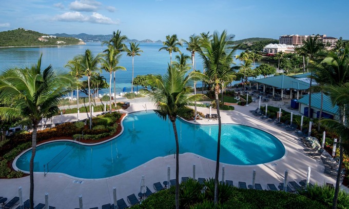 Nazareth Condo | BEACHFRONT LUXURY at the Ritz!! We own TWELVE residences, MOST DATES Available!!