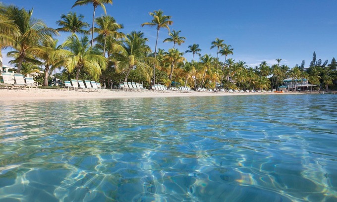 Nazareth Resort | Beautiful Secluded Island Getaway