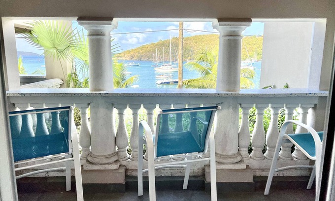 Estate Enighed Condo | Blue Chair Dream~Bliss 2BR at Grande Bay Resort