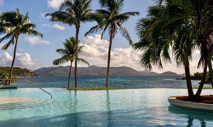 Nazareth Condo | CHRISTMAS OR NEW YEARS 2026 IN PARADISE! 3 BR PENTHOUSE AT THE RITZ CLUB USVI