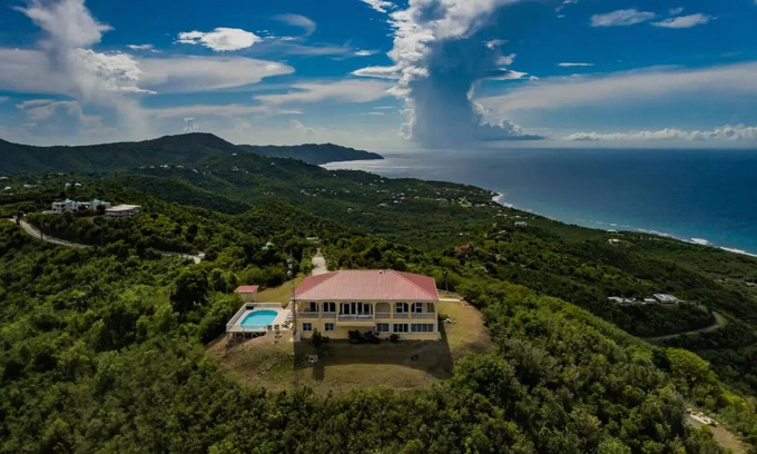 Estate Clairmont House | Fantasea *