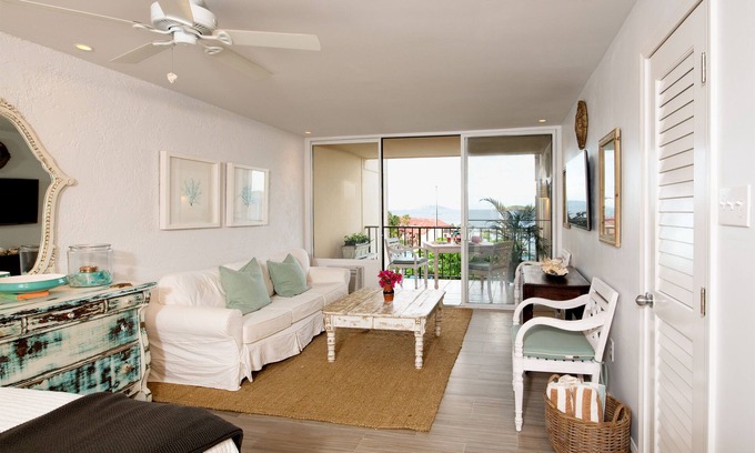 Red Hook Apartment | Gorgeous Condo At Sapphire on St Thomas. Walk-in Level. Killer Island Views!