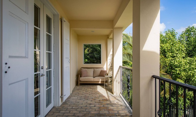 Christiansted Condo | Moko Jumbie House - Indigo Suite