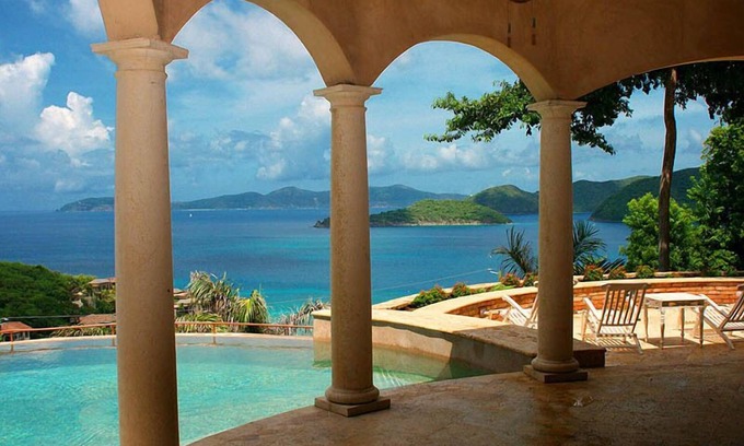 Maho Bay Quarter Villa | Old World Vacation Villa in Peter Bay. North shore beaches in both directions