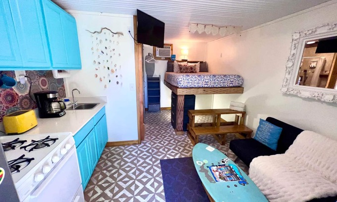 Nazareth Apartment | Seahorse:1 Queen Bed