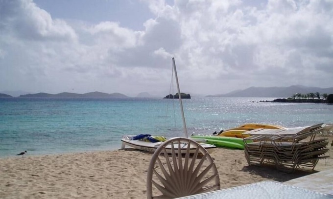 Red Hook Condo | SPECIAL-1BR Condo Sapphire Beach 2000 mo Aug 7 -Dec 20th 2025
