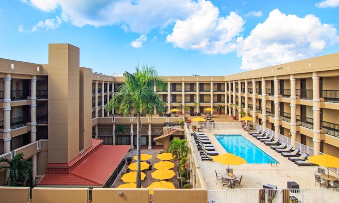 Estate Demarara Hotel | Windward Passage Hotel