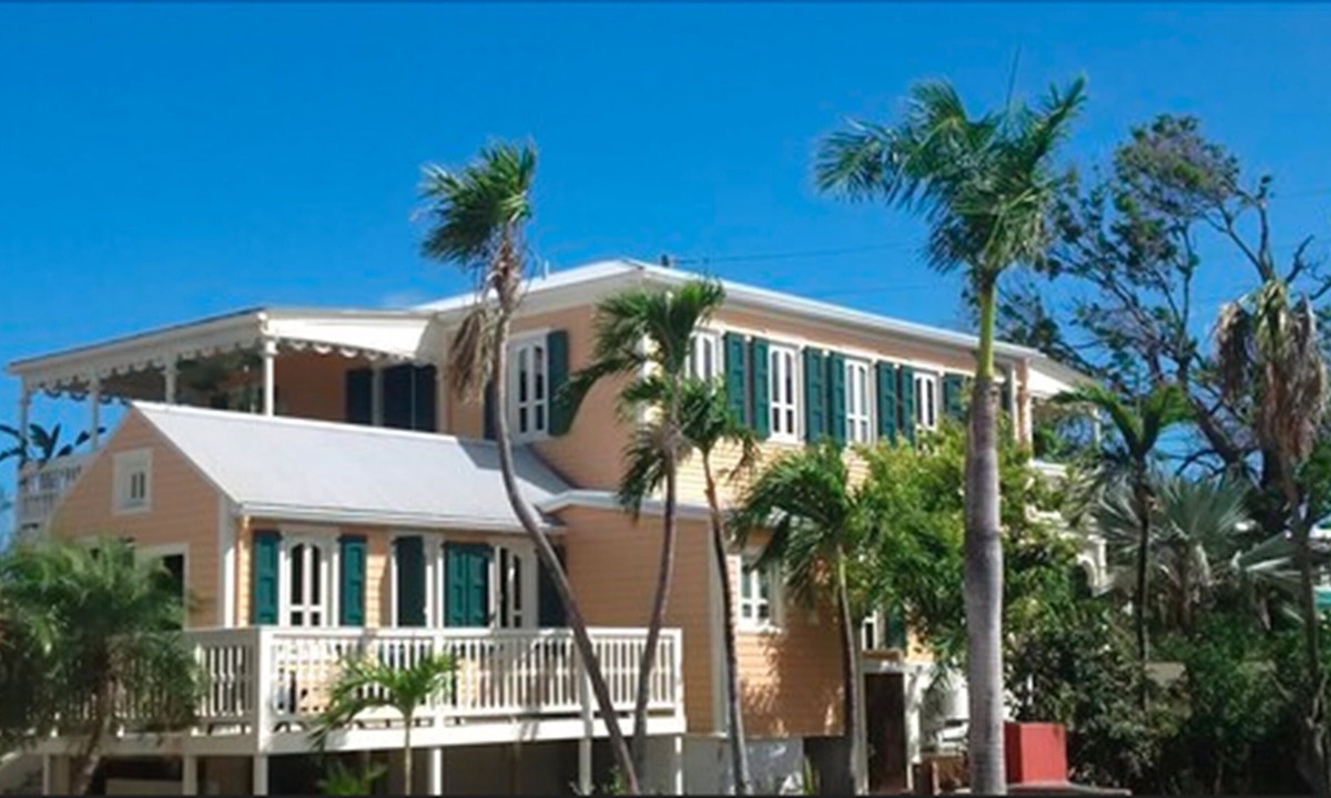 Frederiksted Southeast Hotel | The Fred - Adults Only