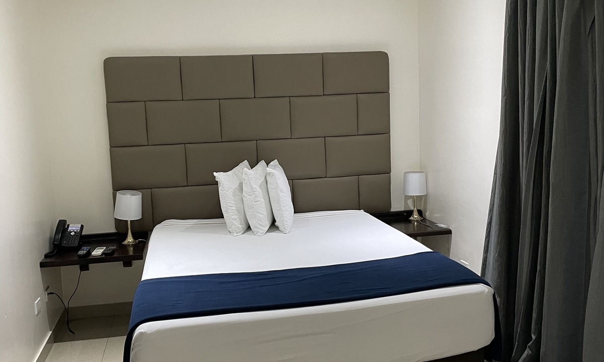Altona Hotel | Starz Hotel