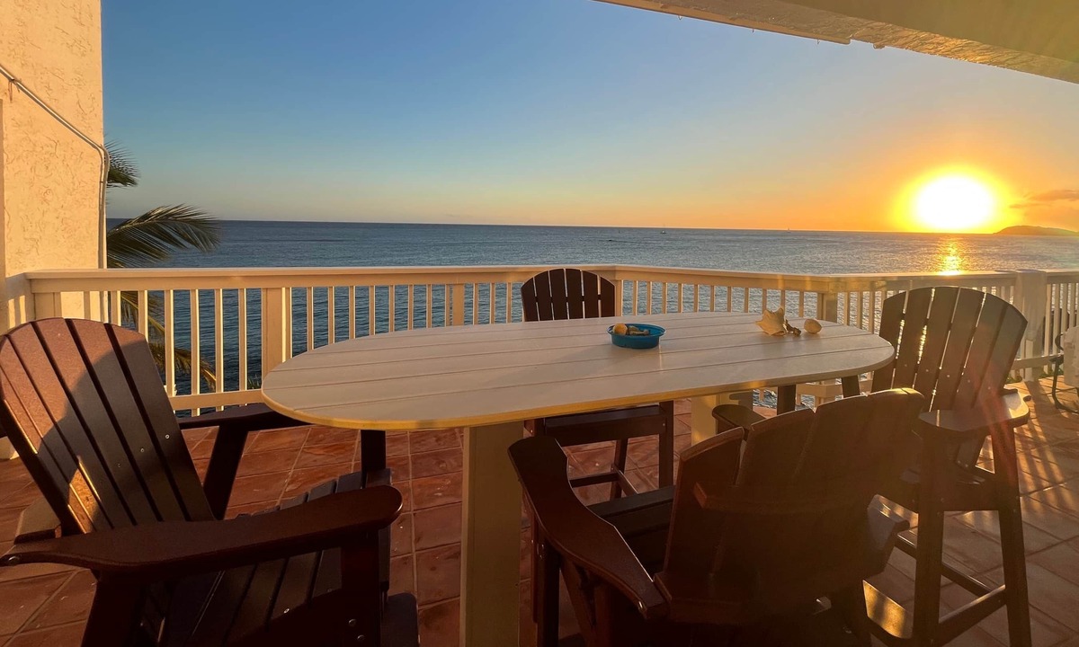 Estate Frenchman Bay Villa | Salty Sway I - 2bed/2bath Beach House