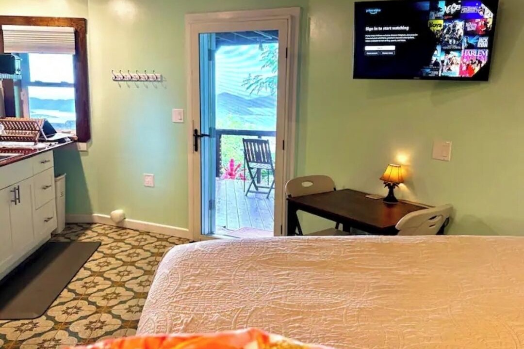 Estate Carolina House | Magical Coral Bay Suite with Stunning Ocean Views A/C close to Beaches, shops