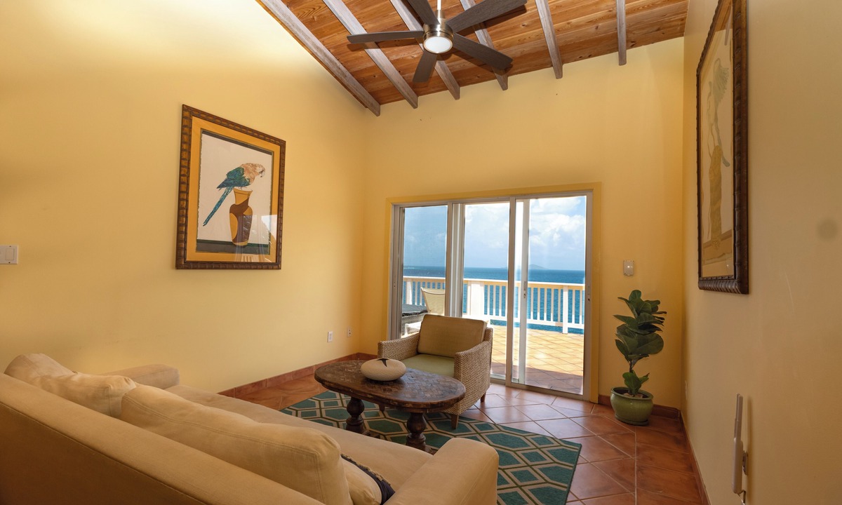 Estate Peterborg Apartment | The Breeze