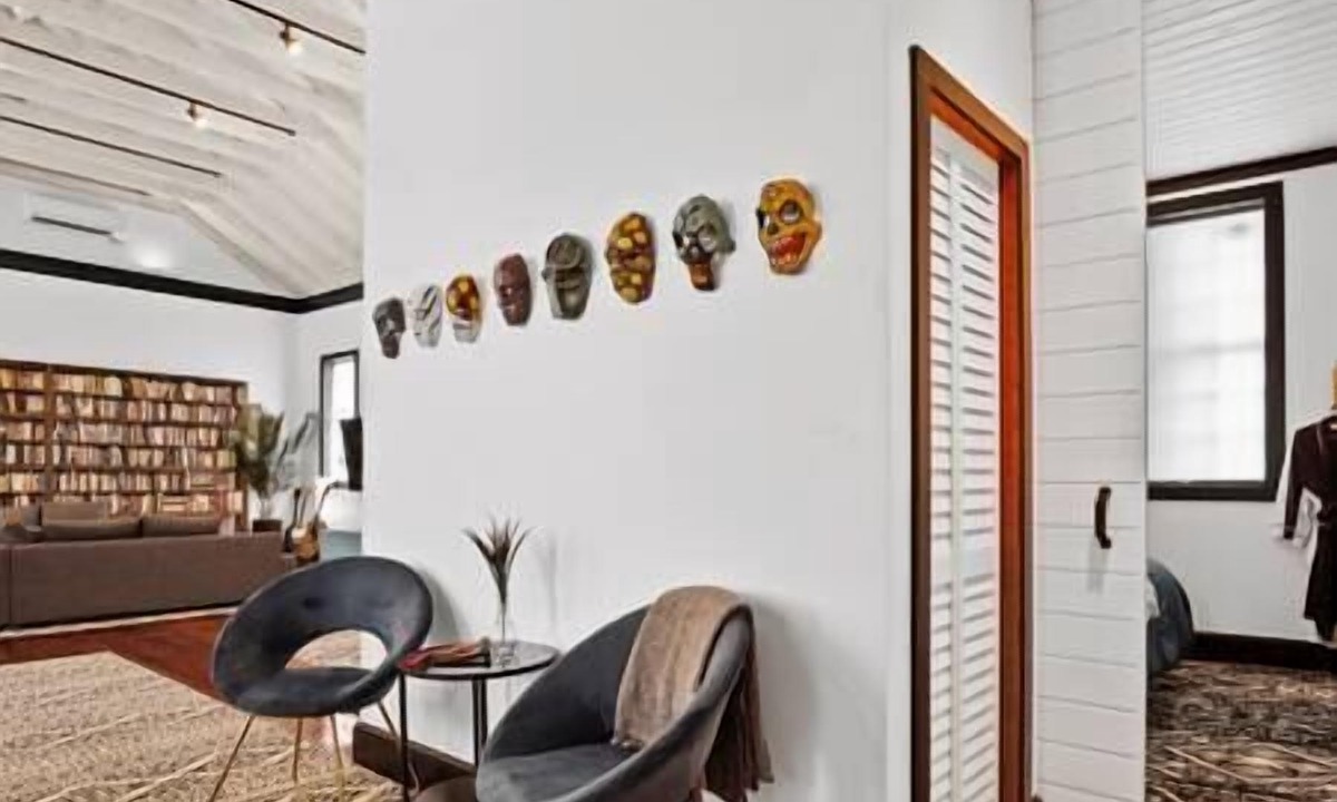 Estate Demarara House | Single Night Bookings Welcome - Tropical Modern Loft - SoHo Style - Concierge