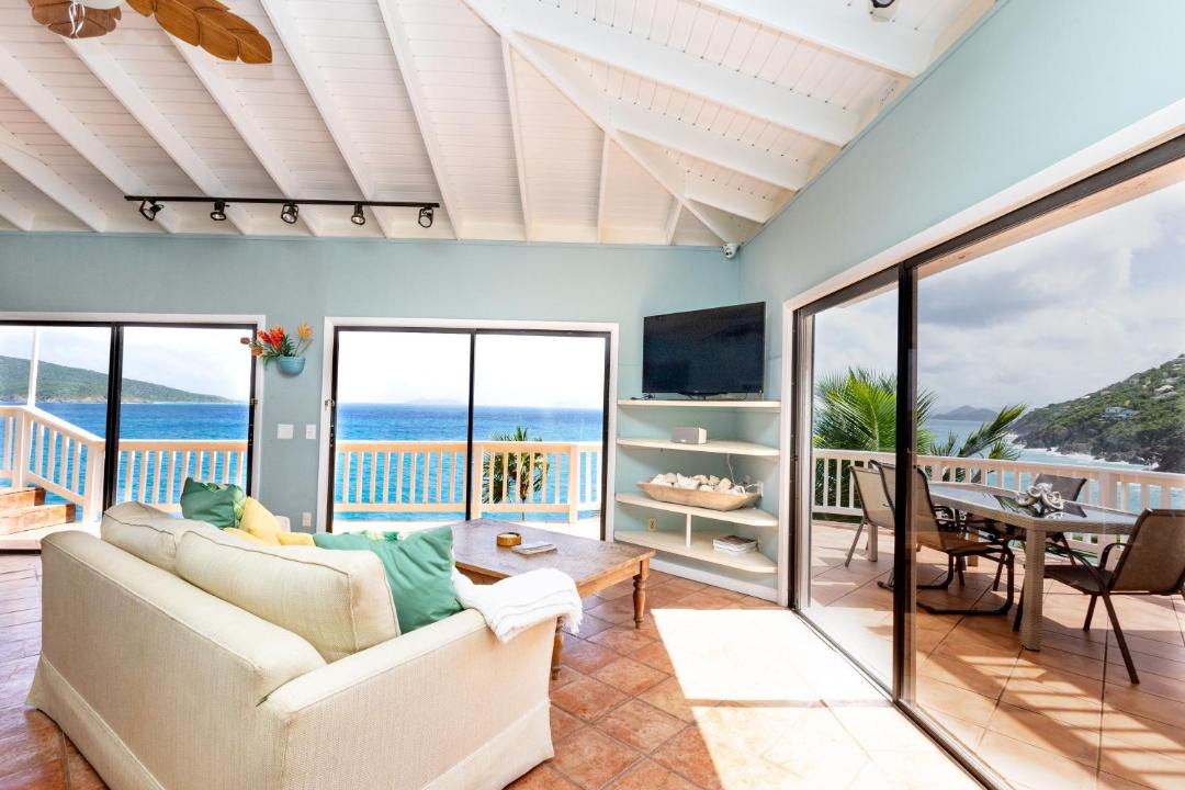 Estate Peterborg Apartment | The Breeze