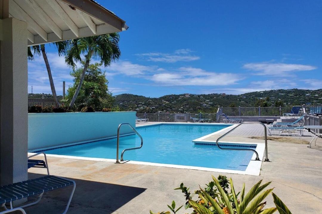 Rosendal Apartment | Ocean Views From Every Room - 5 Minutes to Magen's Bay