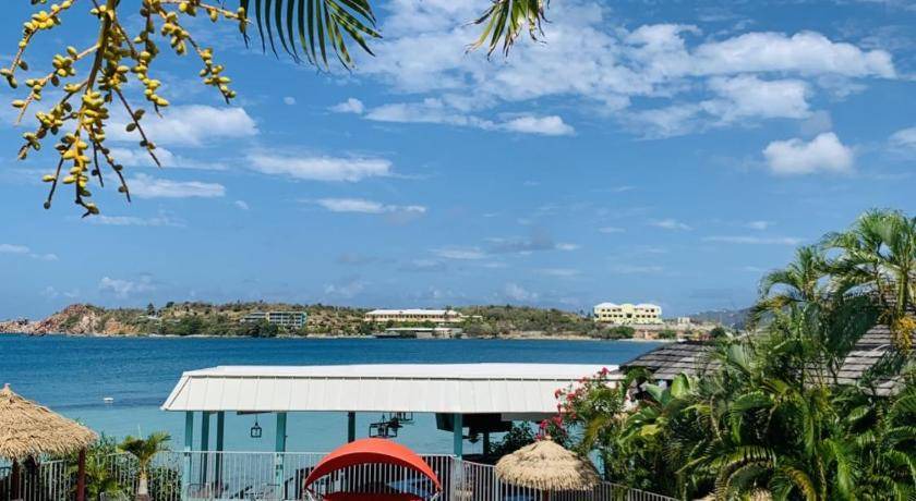Photo of Others in Charlotte Amalie West