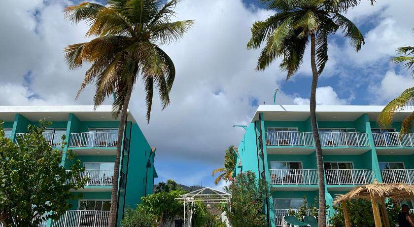 Photo of Others in Charlotte Amalie West
